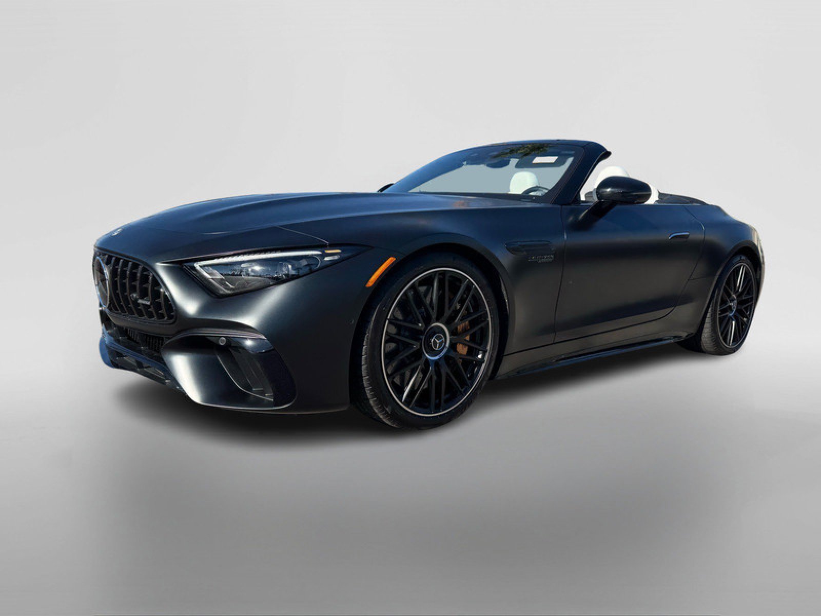 New 2025 Mercedes-Benz SL 63 AMG S e Performance 4MATIC image 9