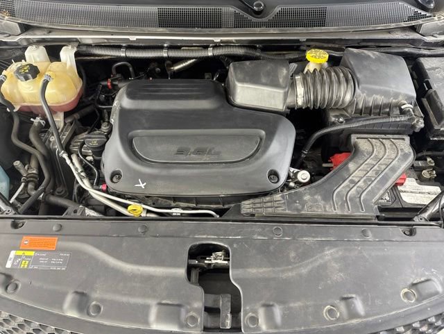 Used 2020 Chrysler Voyager Lxi FWD image 21