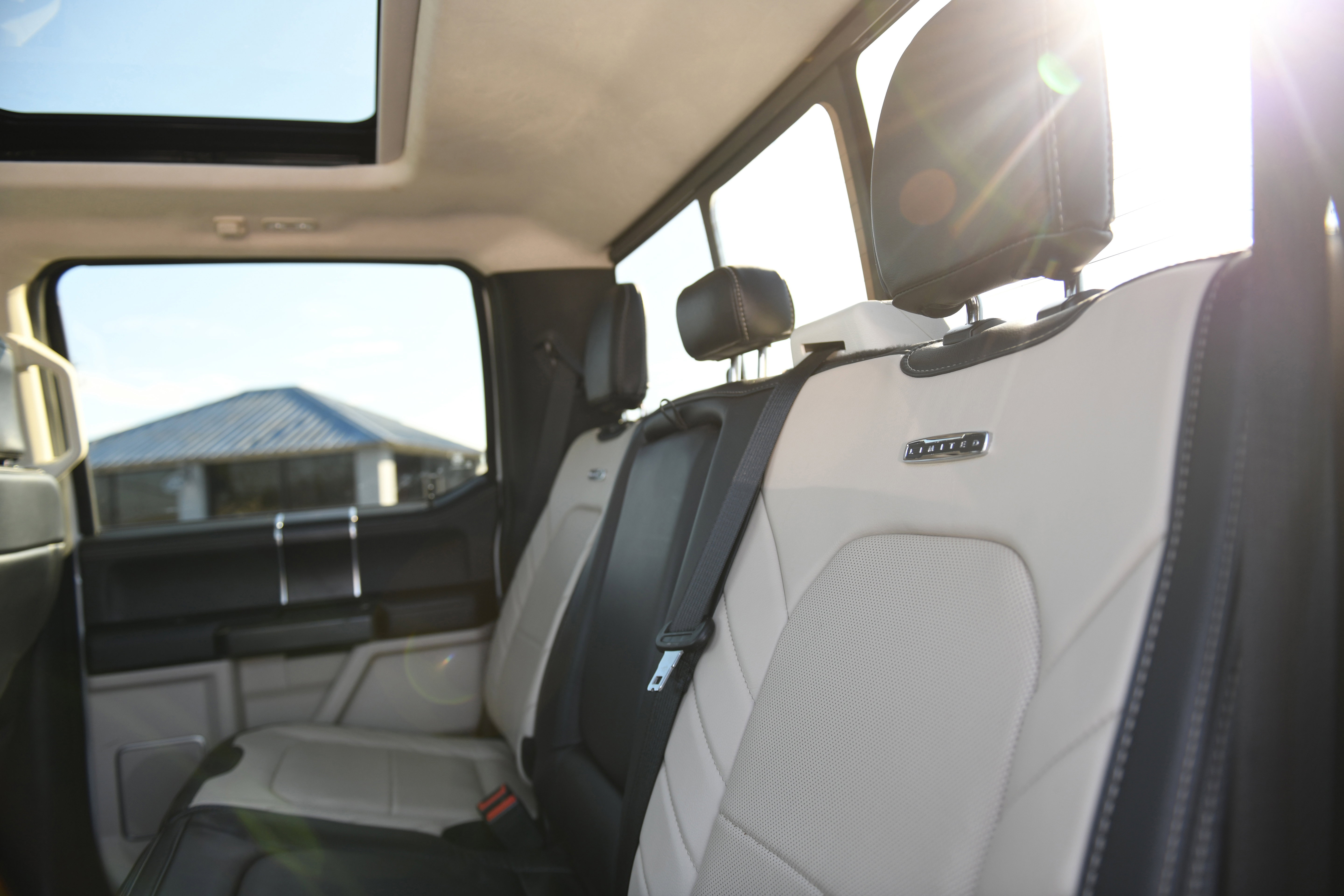 Used 2020 Ford F250 Limited image 17