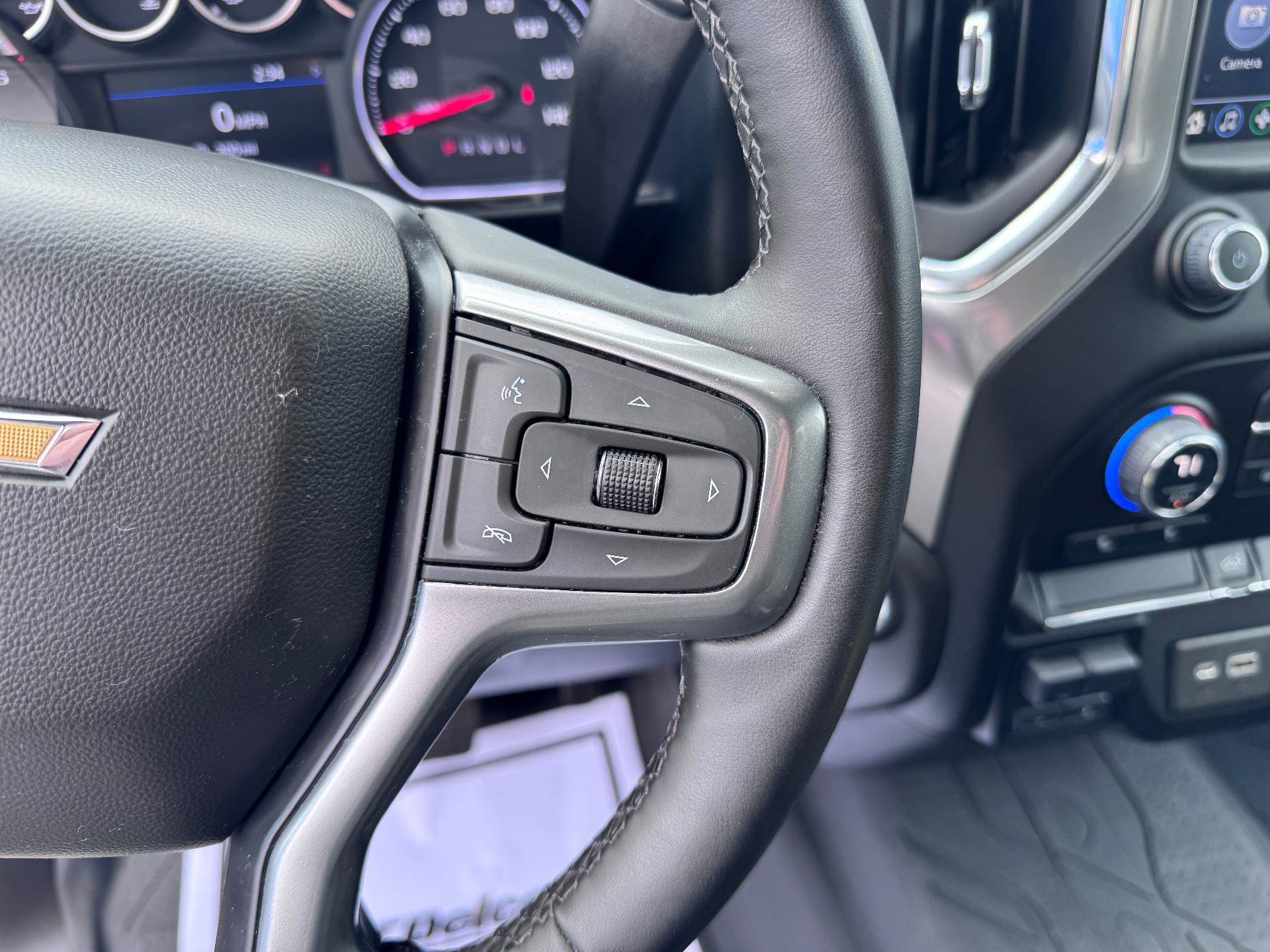 Used 2023 Chevrolet Silverado 2500 LT w/ Convenience Package AWD/4WD image 22