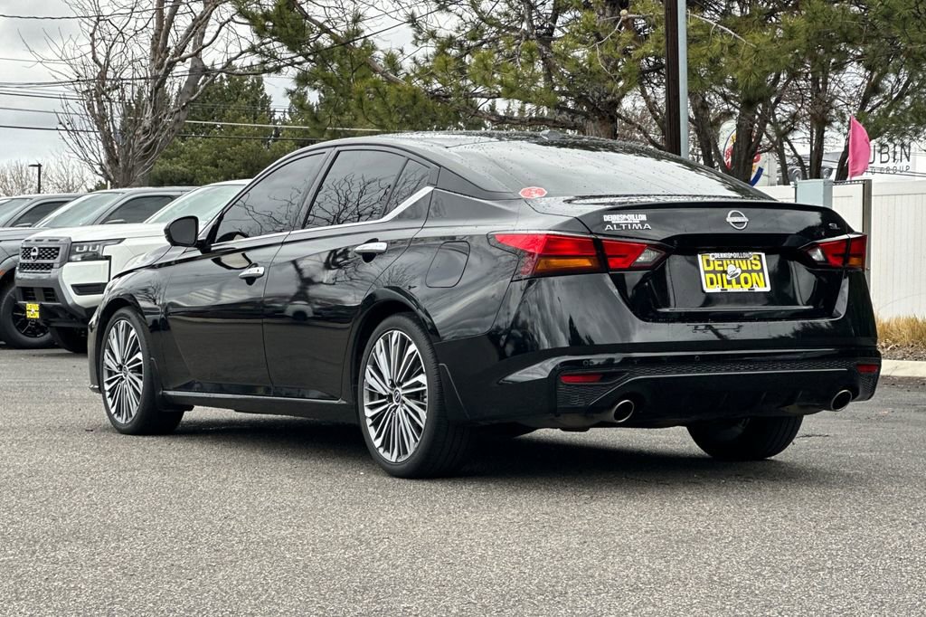 Used 2024 Nissan Altima 2.5 SL FWD image 6
