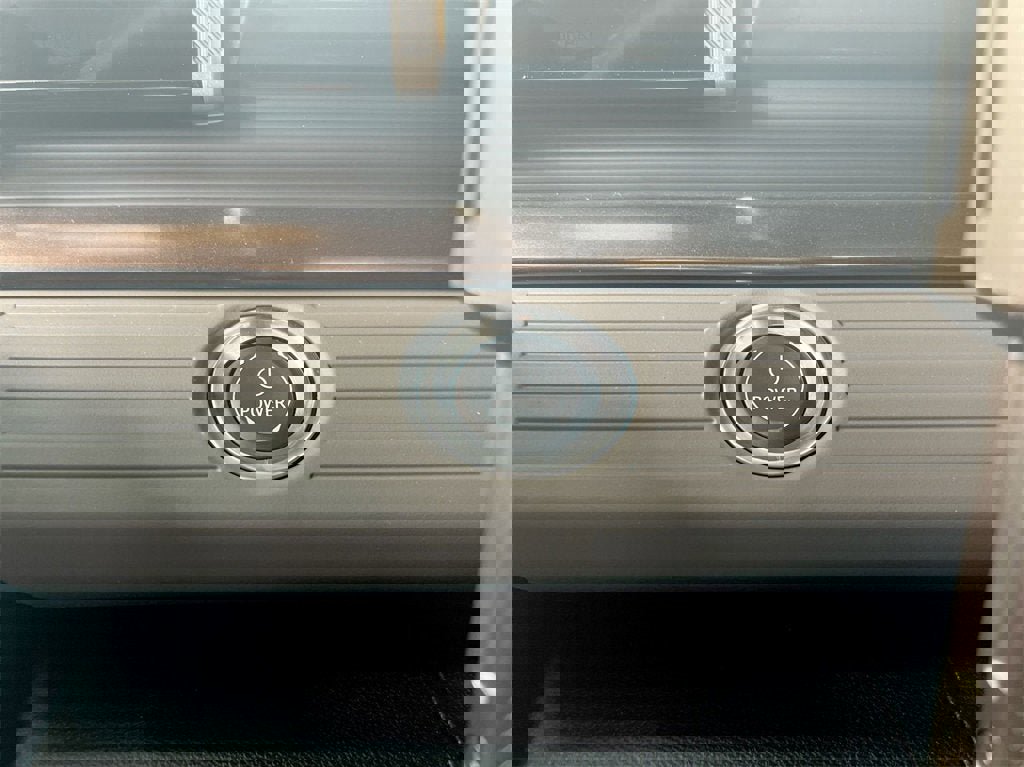 New 2025 GMC Hummer EV 2X image 15