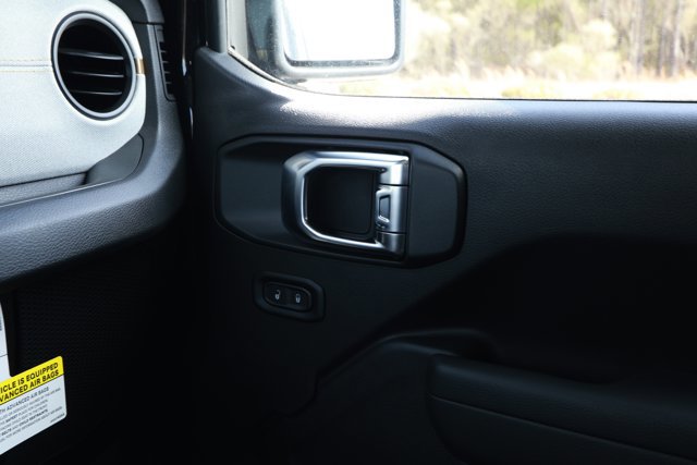 New 2026 Jeep Gladiator Sport image 24