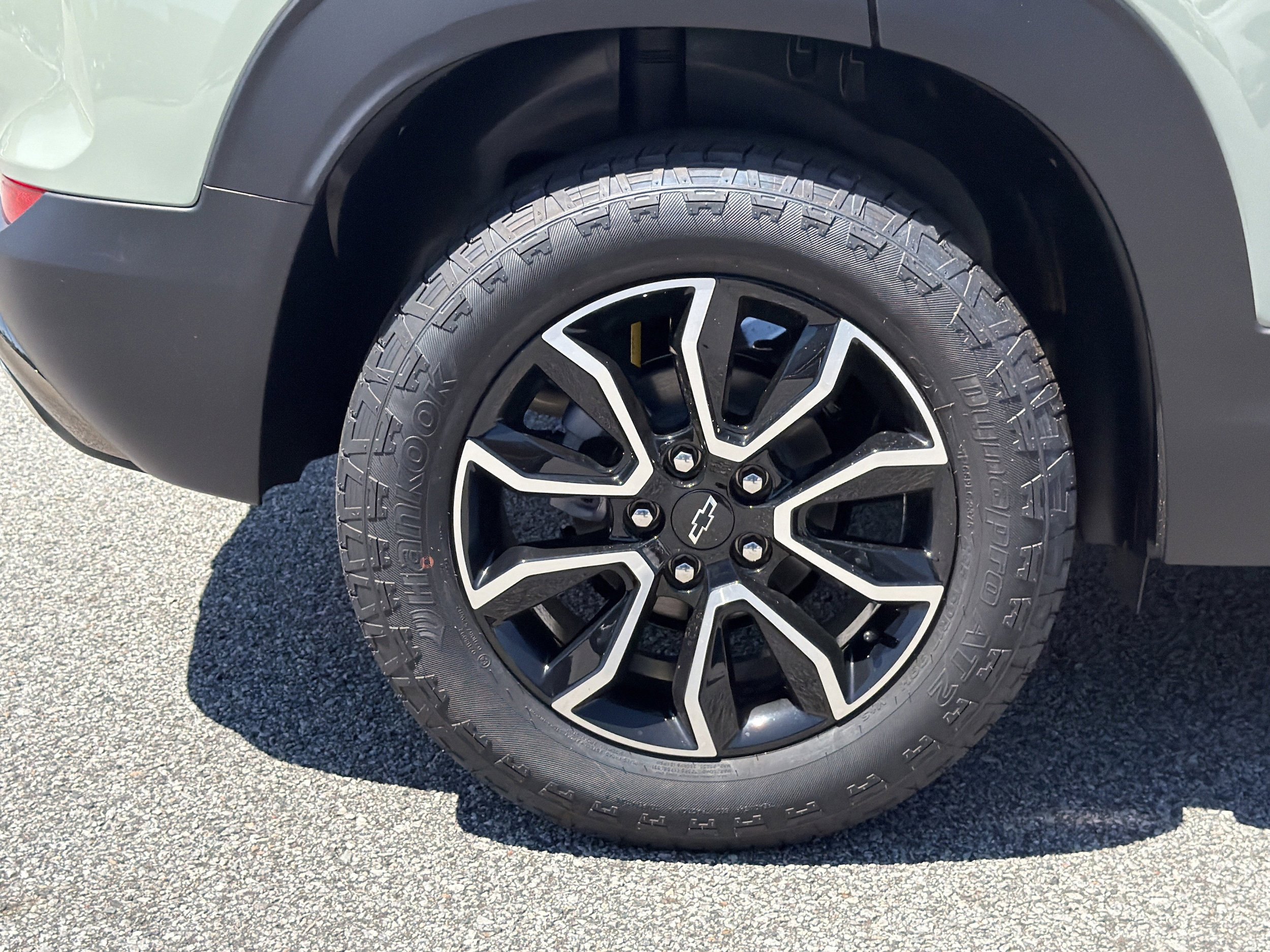 New 2026 Chevrolet TrailBlazer ACTIV FWD image 17