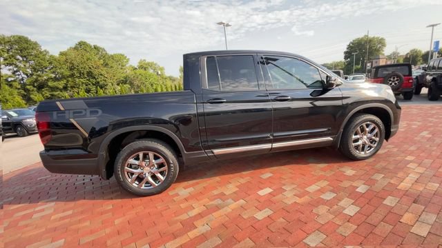 Certified 2021 Honda Ridgeline Black Edition image 2