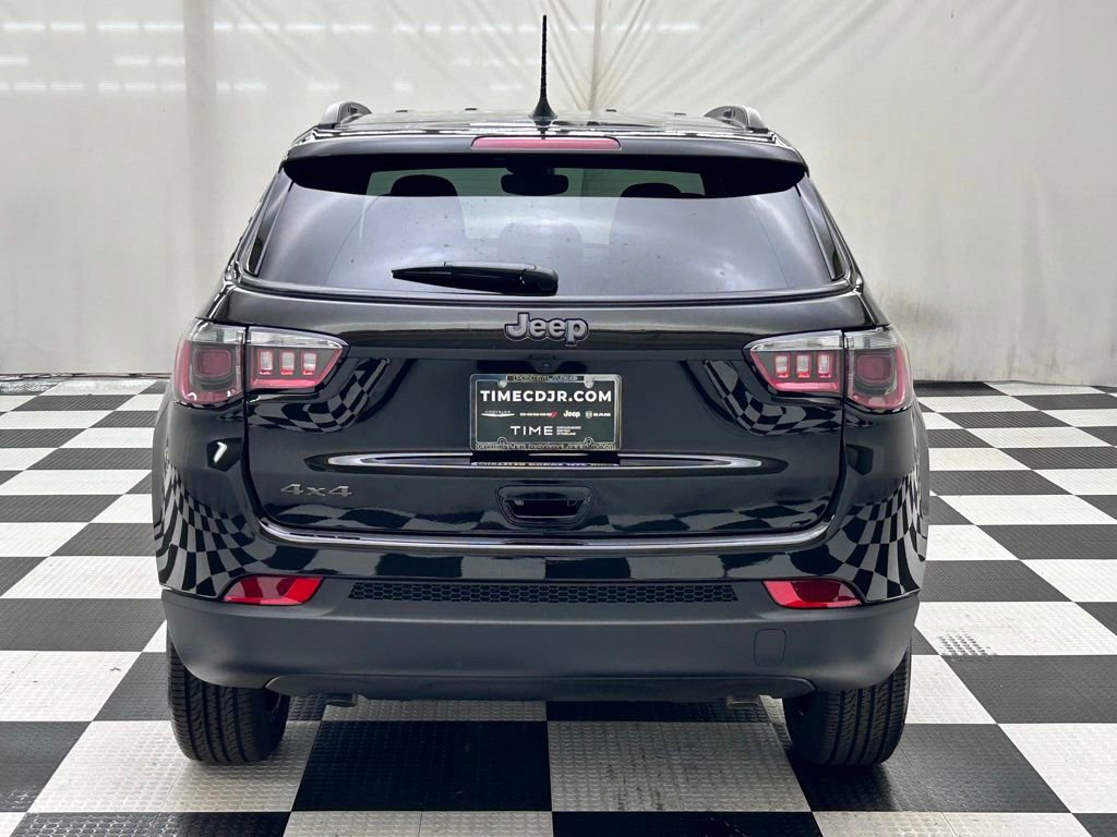 New 2026 Jeep Compass Latitude image 6