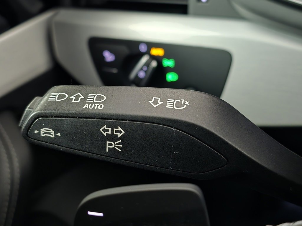 Used 2022 Audi A4 2.0T Premium Plus w/ Premium Plus Package image 25