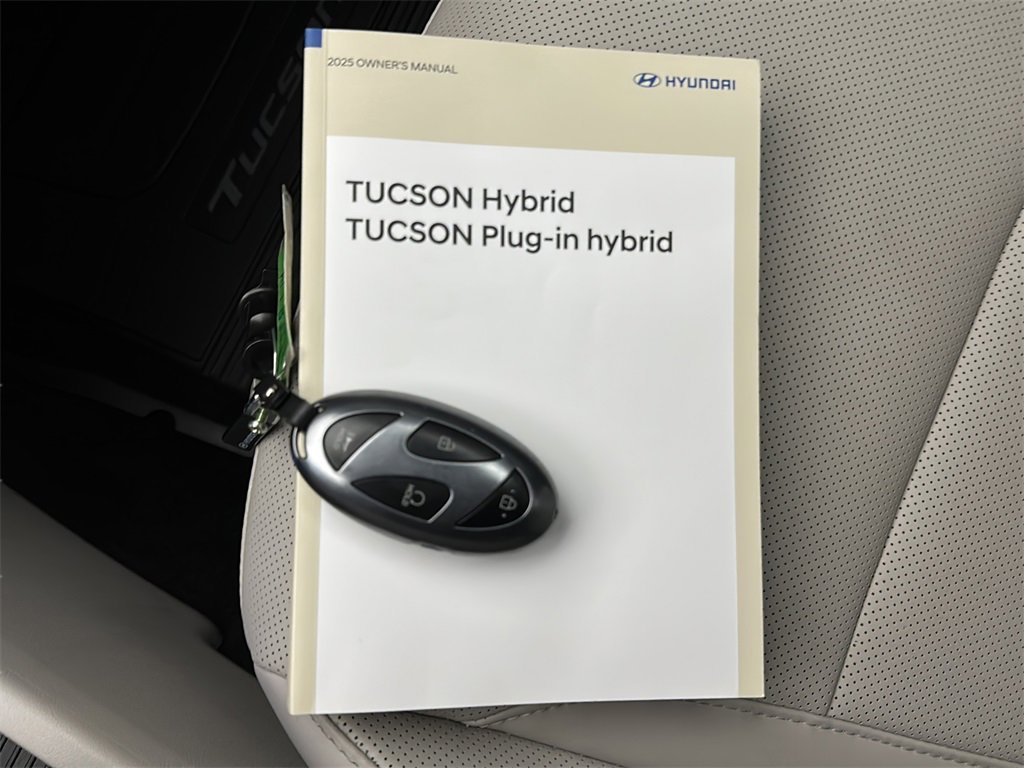 Certified 2025 Hyundai Tucson SEL image 28