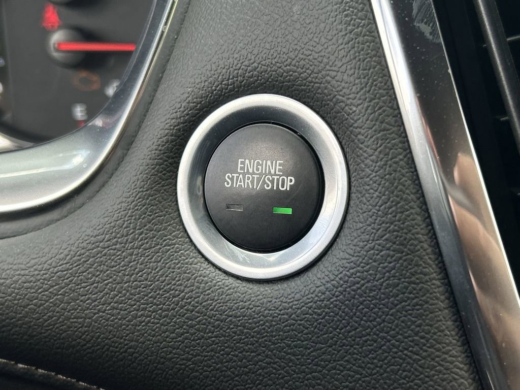 Used 2023 Chevrolet Traverse High Country w/ LPO, Cargo Package image 17