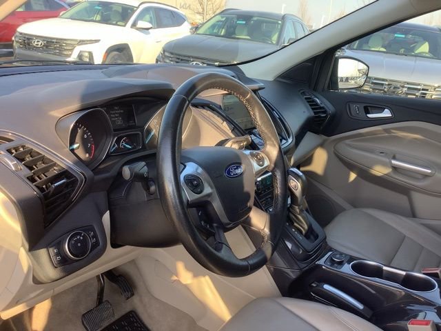 Used 2016 Ford Escape Titanium image 14