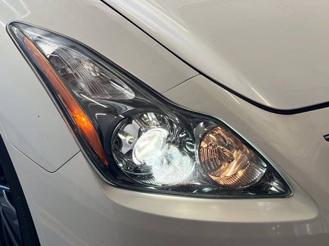 Used 2014 INFINITI Q60 Convertible w/ Premium Package RWD image 14