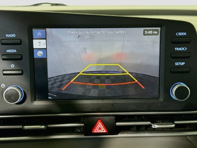 Used 2024 Hyundai Elantra SE FWD image 18