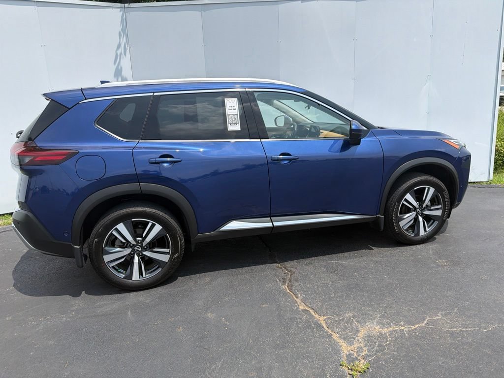 Used 2023 Nissan Rogue Platinum w/ Platinum Premium Package AWD/4WD image 3