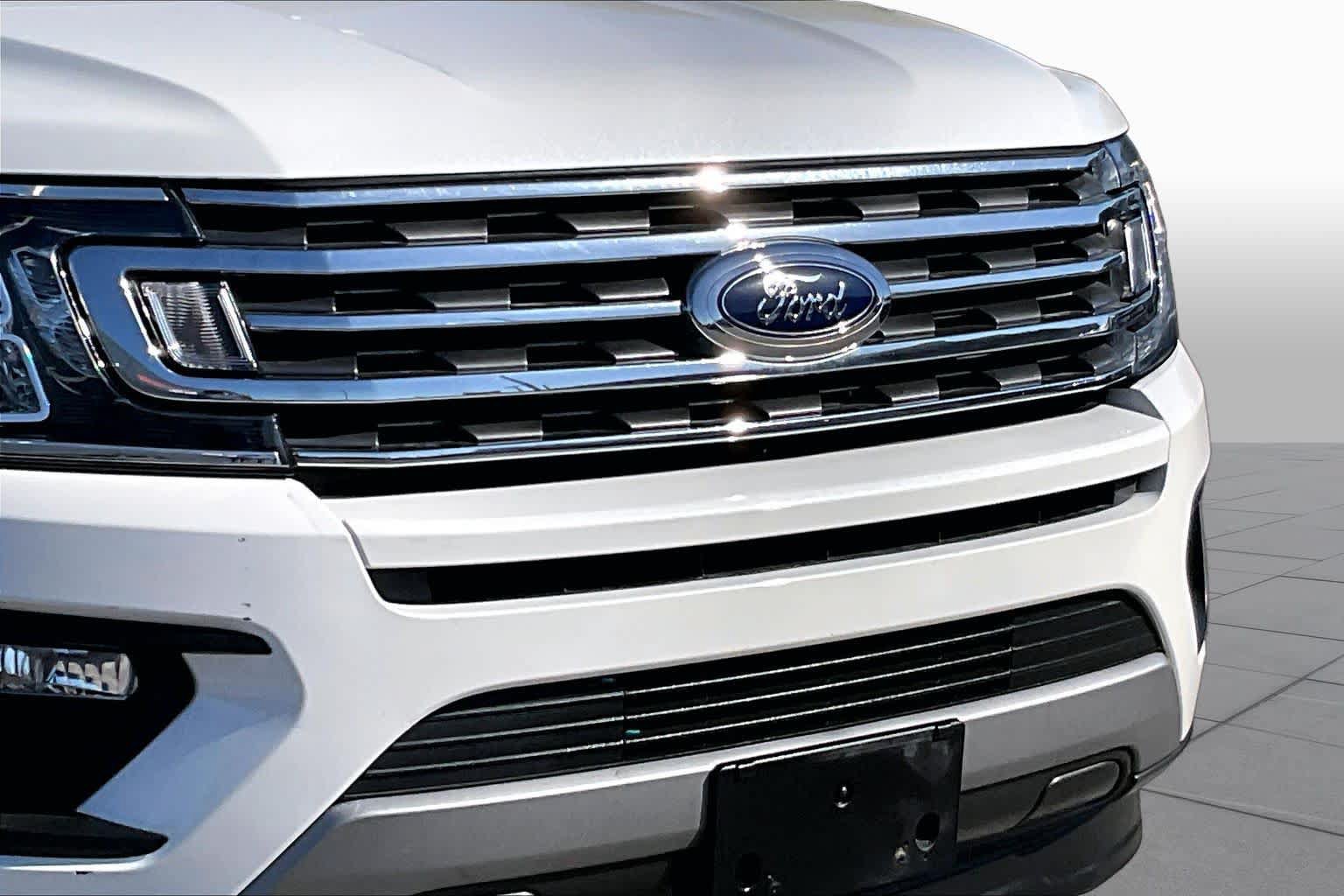 Certified 2020 Ford Expedition Max XLT w/ Equipment Group 202A RWD image 28