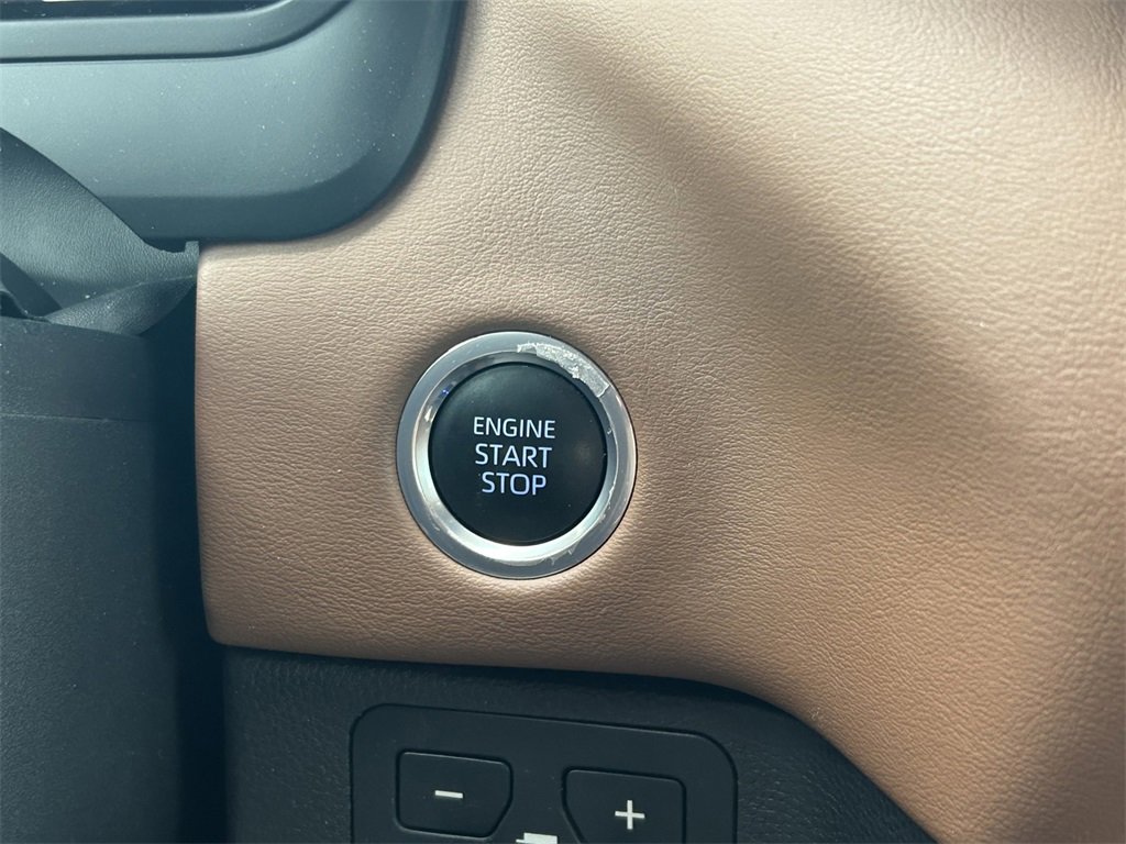 Used 2024 Toyota Tundra 1794 Edition image 34