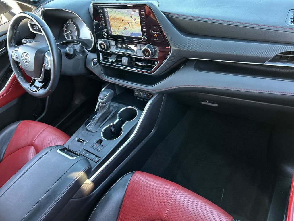 Used 2022 Toyota Highlander XSE image 30