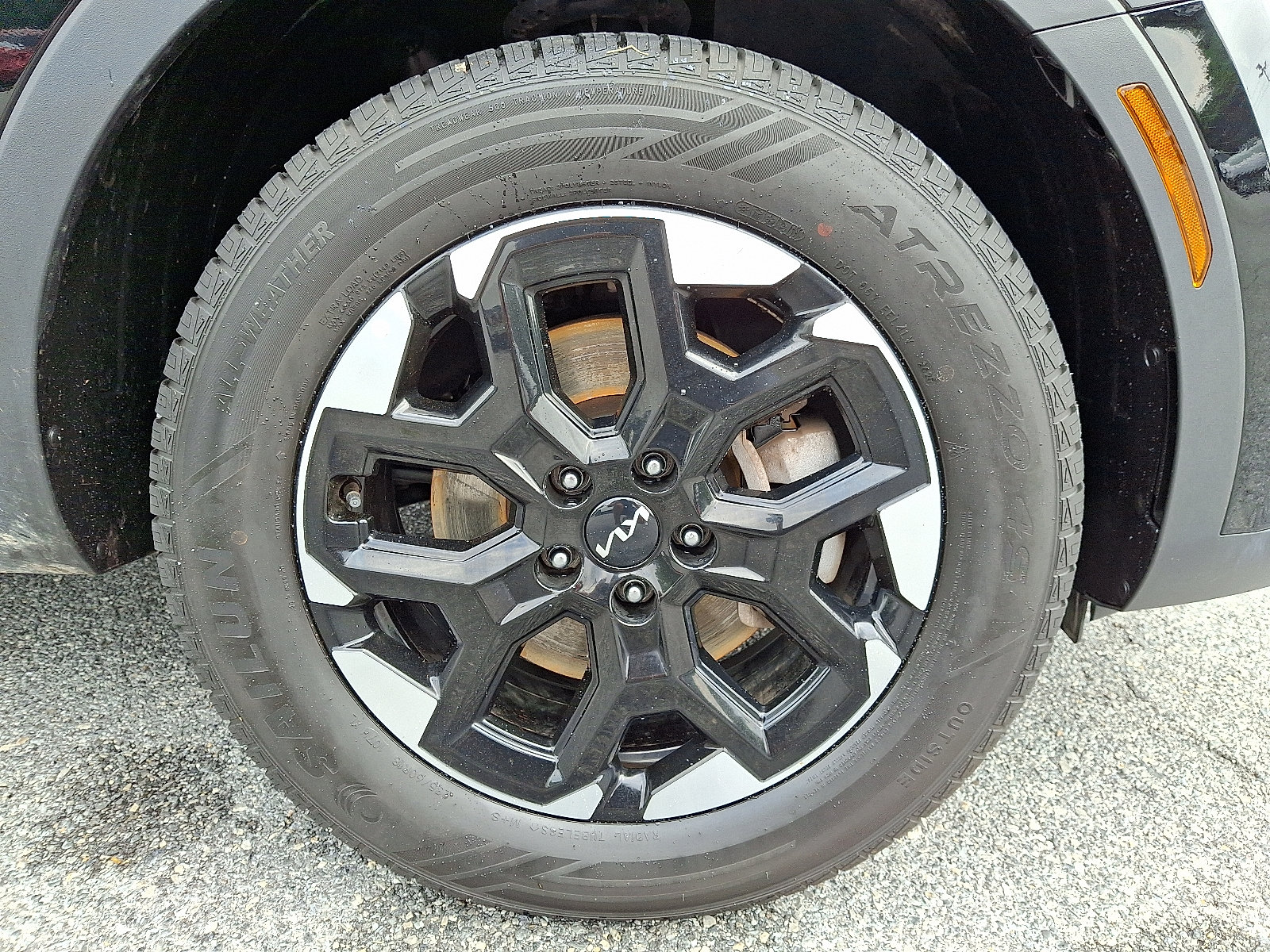 Certified 2024 Kia Sorento S AWD/4WD image 8