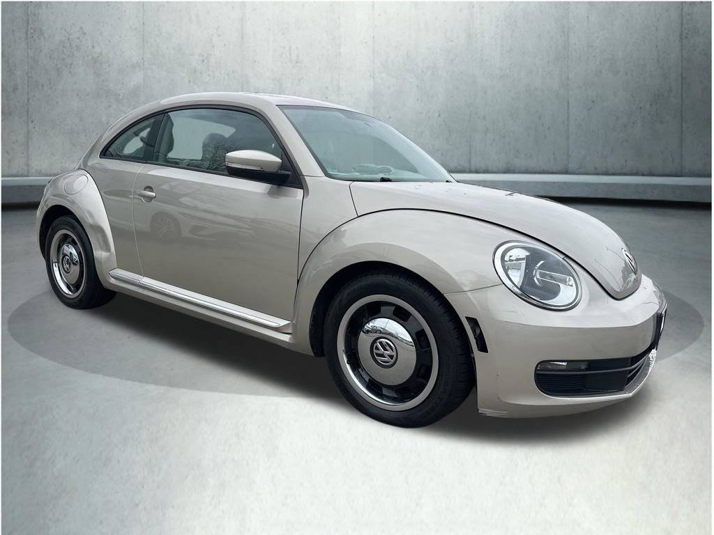 Used 2013 Volkswagen Beetle 2.5 image 8