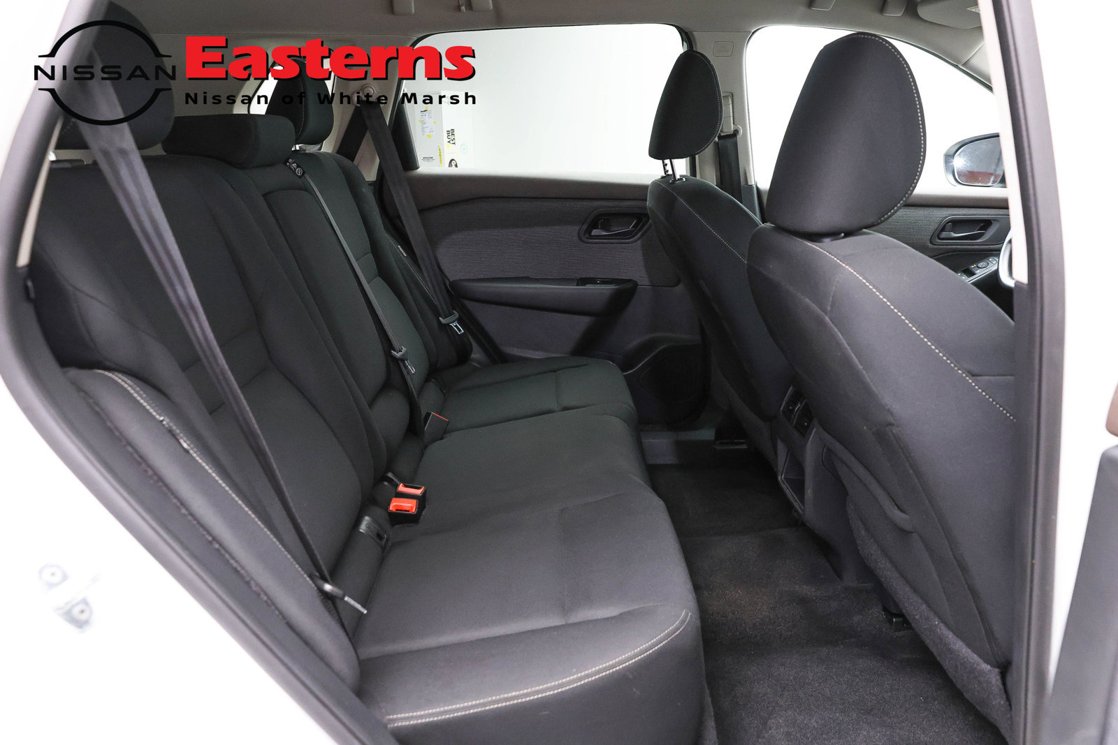 Used 2023 Nissan Rogue S AWD/4WD image 23