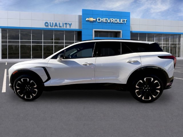 Certified 2024 Chevrolet Blazer EV RS AWD/4WD image 4