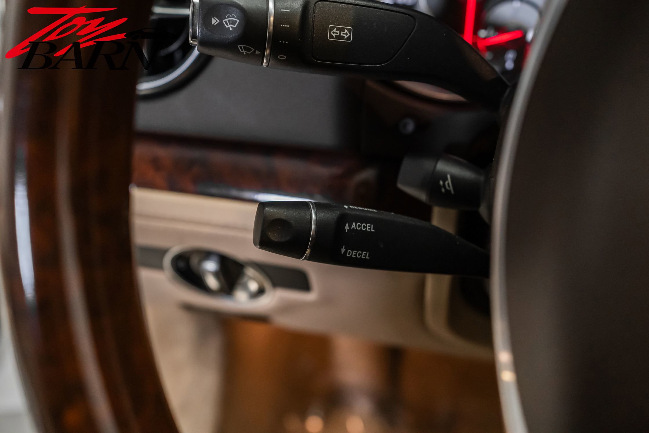 Used 2015 Mercedes-Benz SL 550 image 42