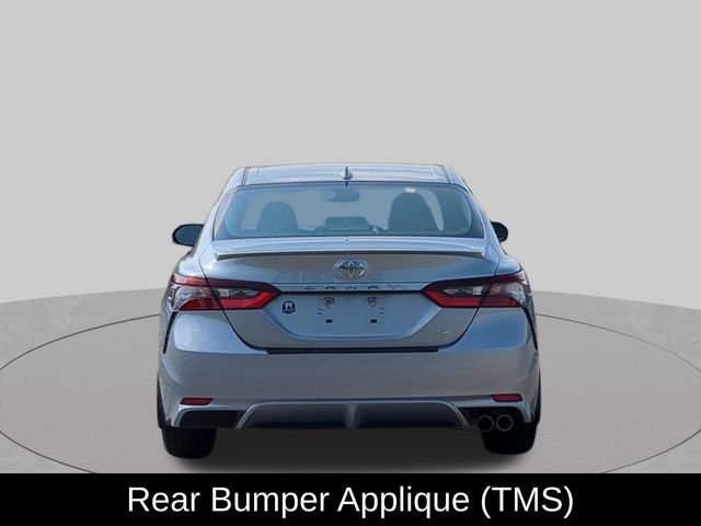 Used 2024 Toyota Camry SE FWD image 7