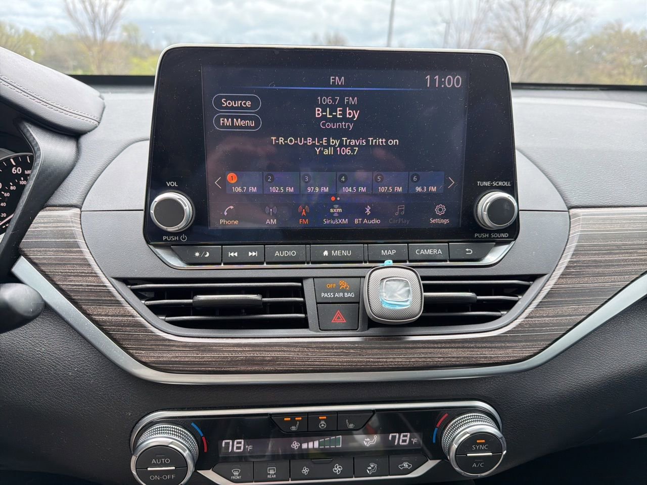 Used 2022 Nissan Altima 2.5 Platinum image 11