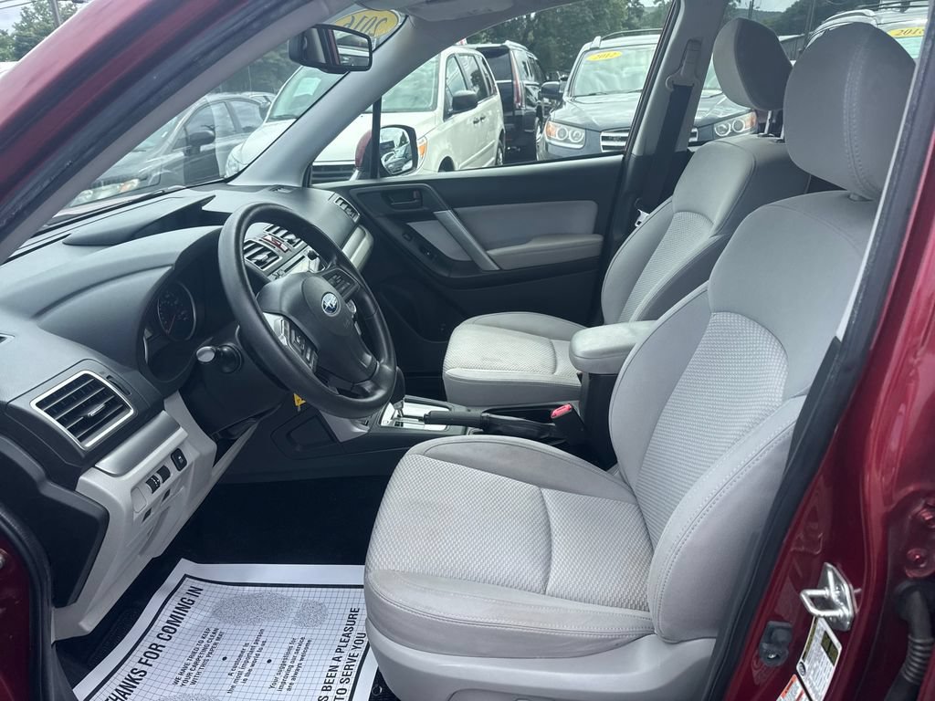 Used 2016 Subaru Forester 2.5i Premium w/ All-Weather Package AWD/4WD image 9
