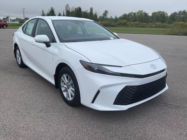 New 2026 Toyota Camry LE w/ Convenience Package AWD/4WD image 3