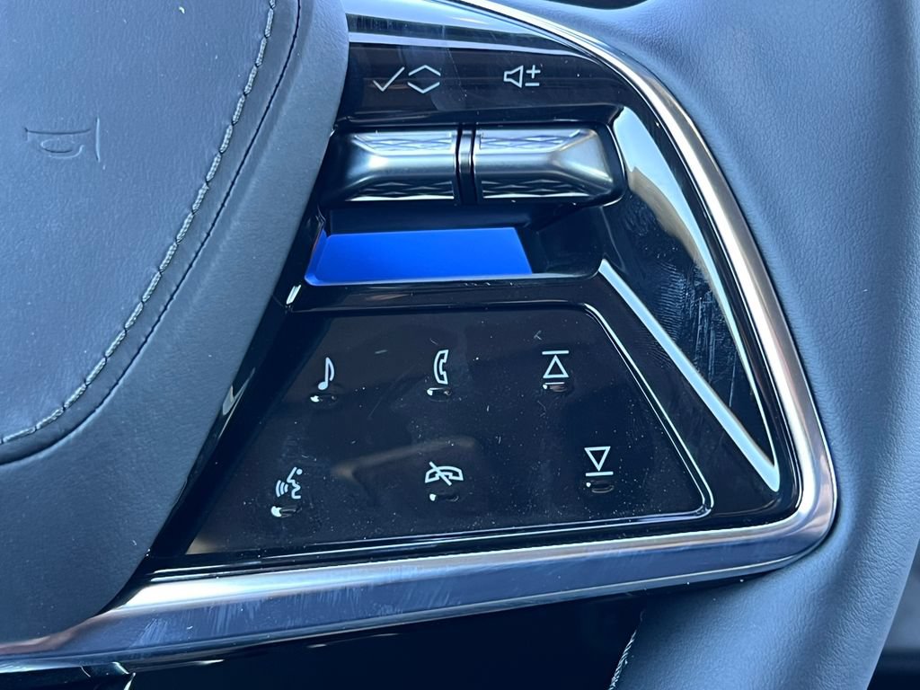 New 2026 Cadillac Optiq V AWD/4WD image 20