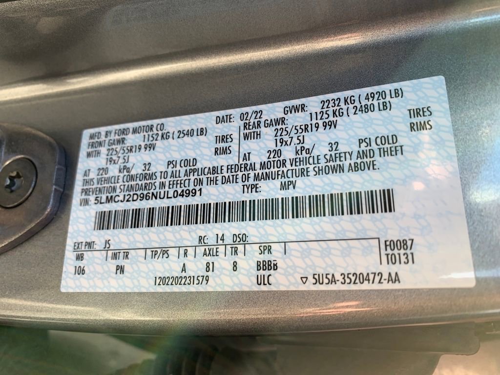 Certified 2022 Lincoln Corsair Reserve w/ Equipment Group 201A image 25