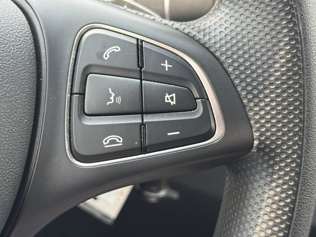 Used 2023 Mercedes-Benz Metris Passenger image 20