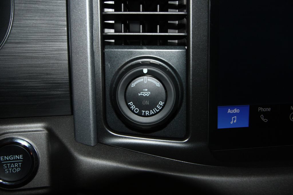 Used 2026 Ford F150 XLT w/ Equipment Group 302A MID AWD/4WD image 16