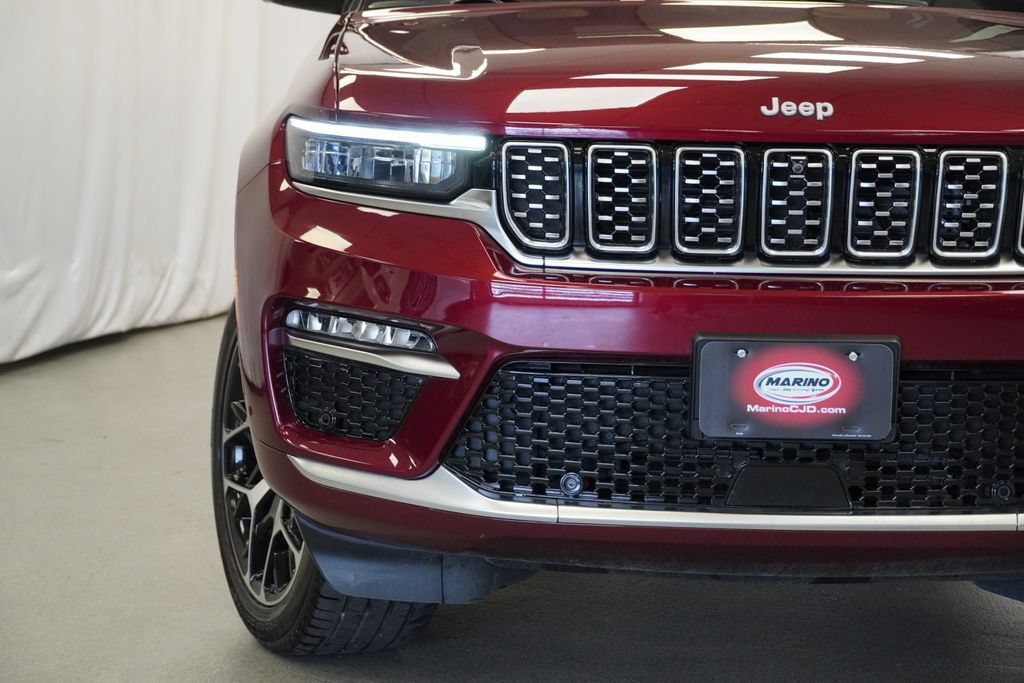 Certified 2025 Jeep Grand Cherokee Summit AWD/4WD image 6