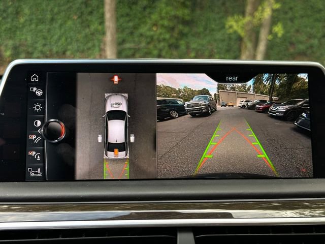 Used 2017 BMW 740i image 28