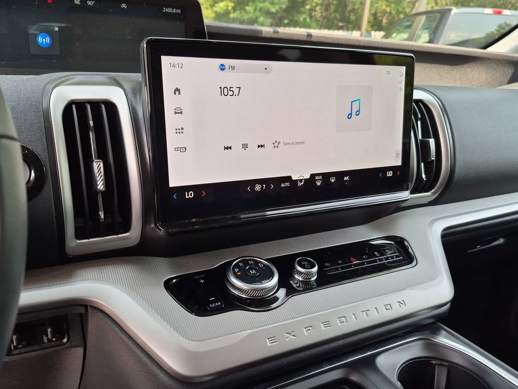 New 2026 Ford Expedition Active AWD/4WD image 17