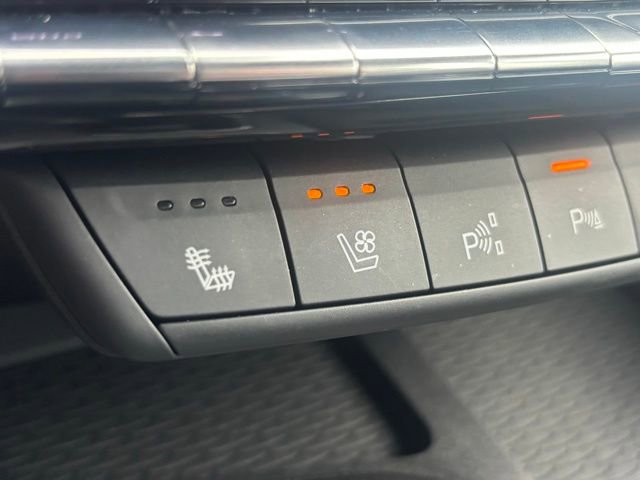 Used 2025 Cadillac CT5 Premium Luxury w/ Technology Package image 32