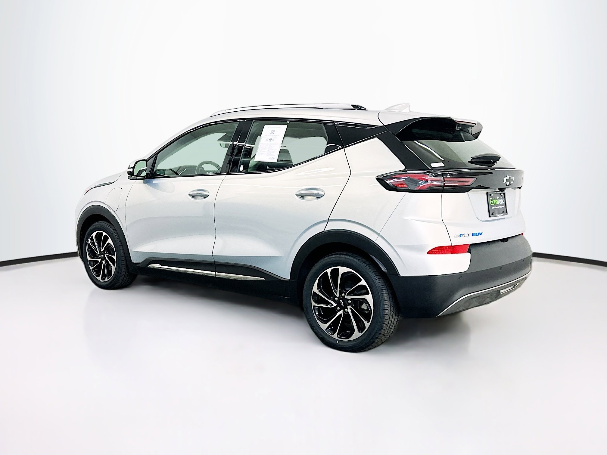 Used 2023 Chevrolet Bolt EUV Premier image 5