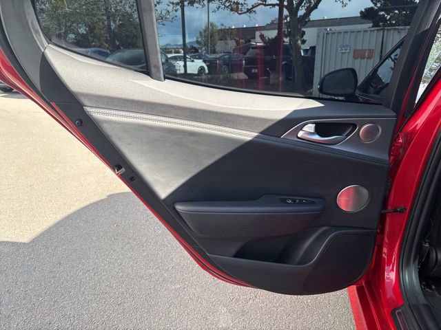 Used 2021 Kia Stinger GT2 image 28