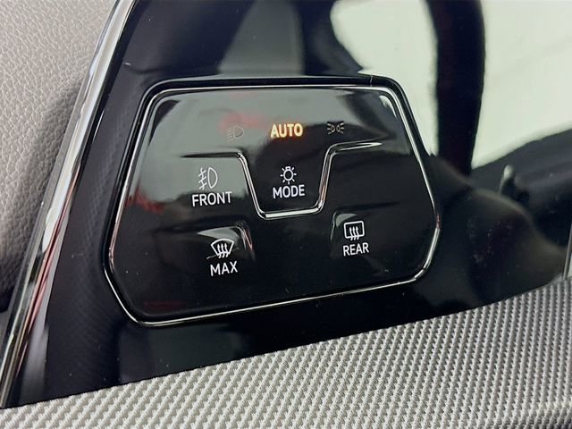 New 2025 Volkswagen GTI SE image 10