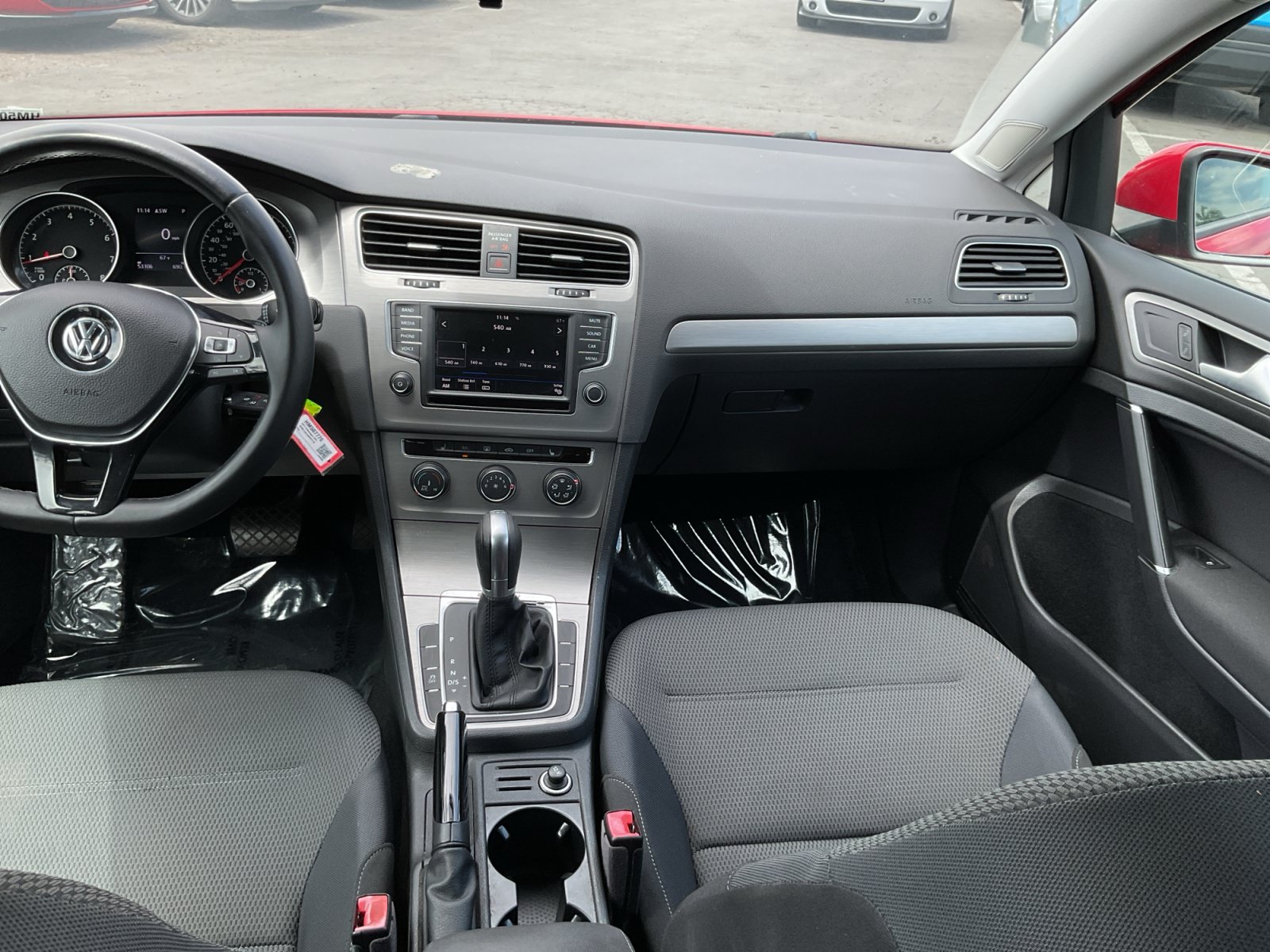 Used 2017 Volkswagen Golf S AWD/4WD image 12
