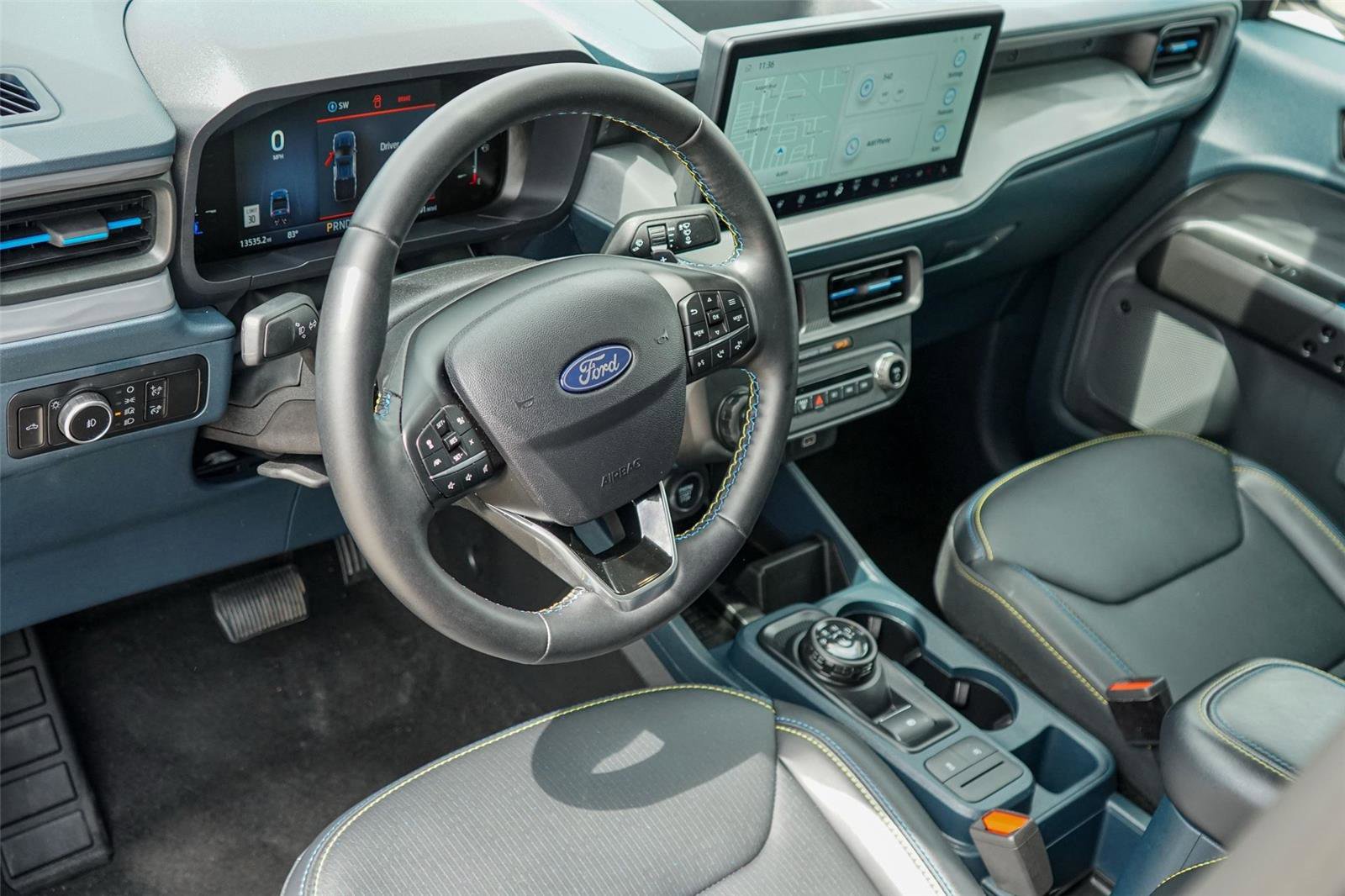 Used 2025 Ford Maverick Lobo image 9