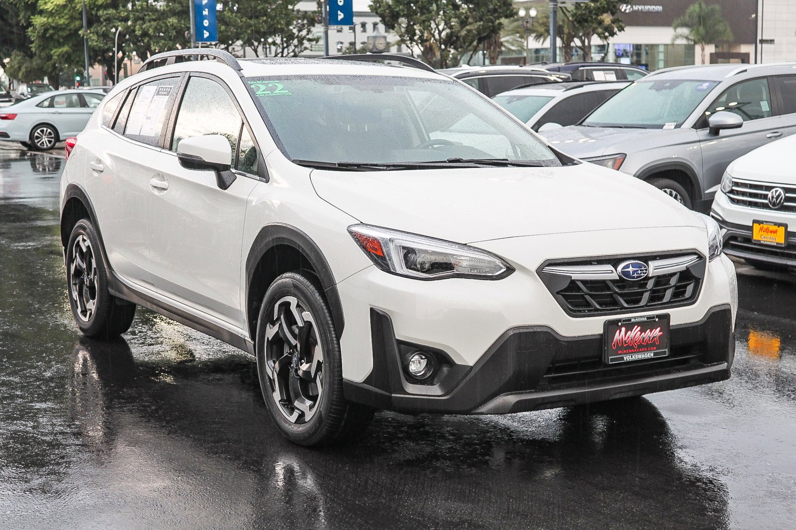 Used 2022 Subaru Crosstrek 2.5i Limited w/ Moonroof Package 2 image 3