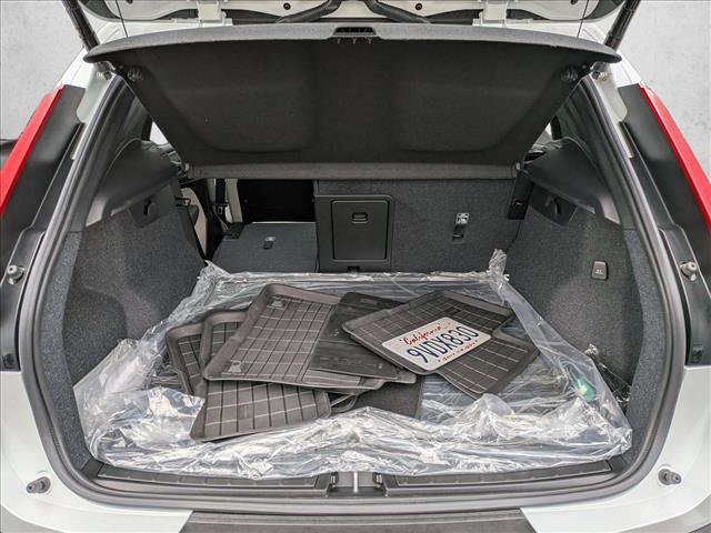 Certified 2026 Volvo XC40 B5 Plus w/ Protection Package Premier image 5