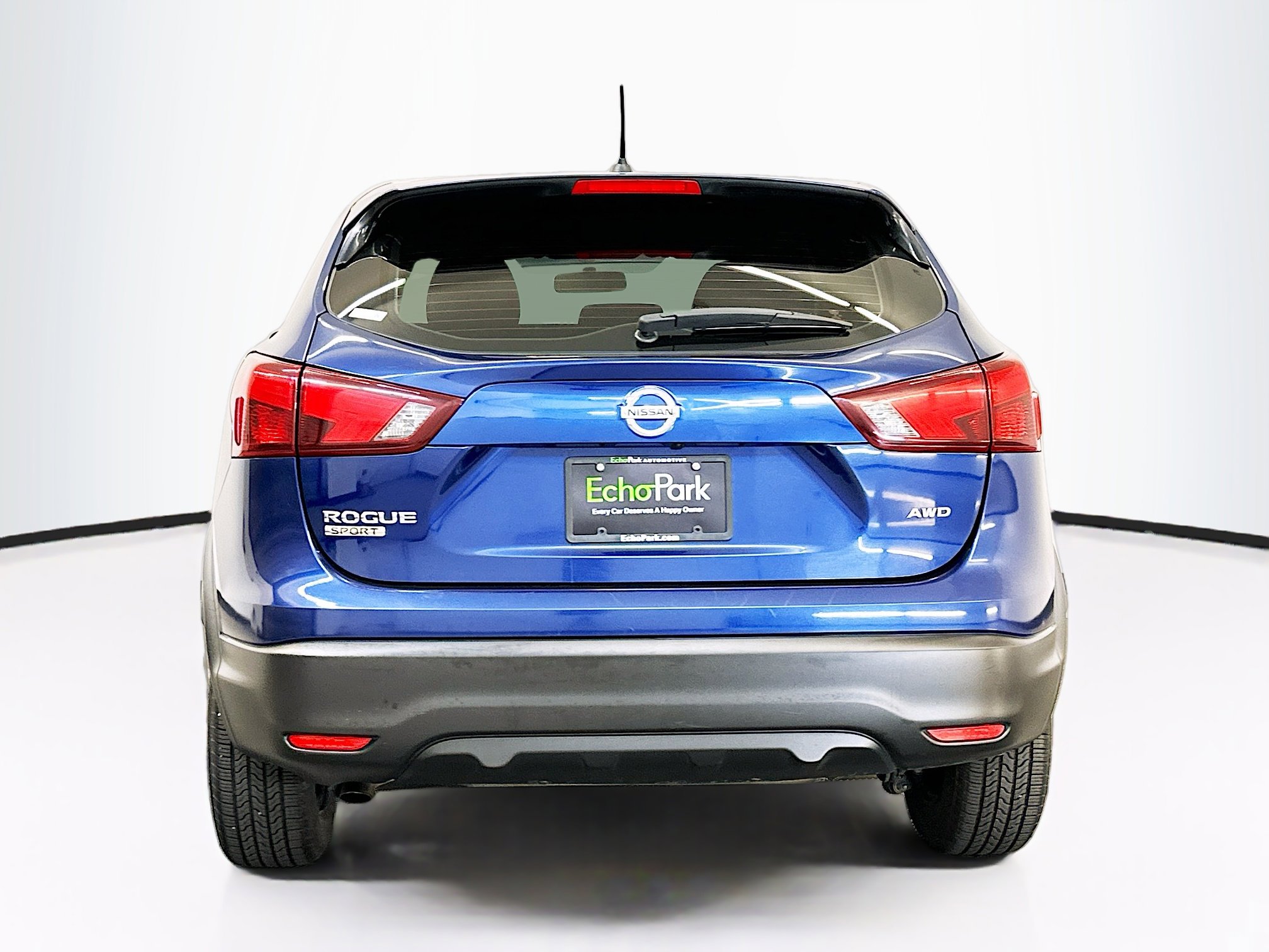 Used 2019 Nissan Rogue Sport S image 7