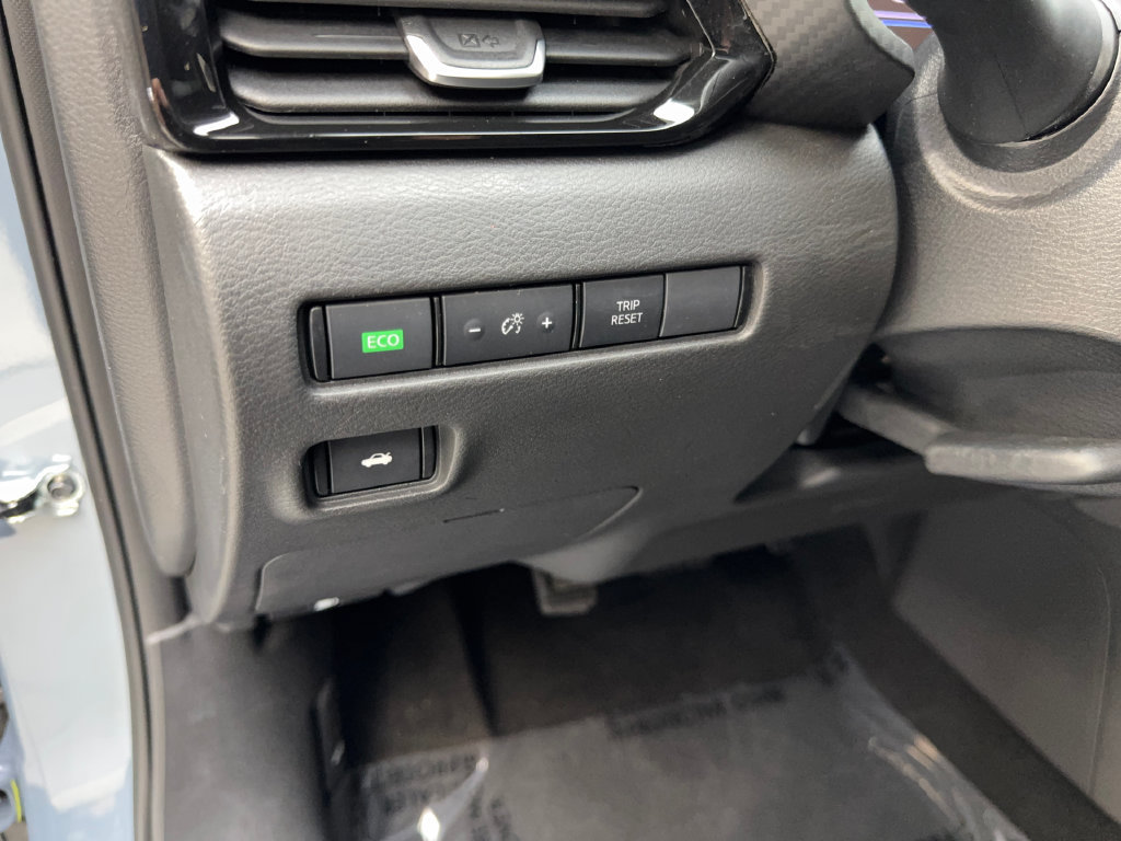 Used 2025 Nissan Sentra SV w/ Trunk Package FWD image 55