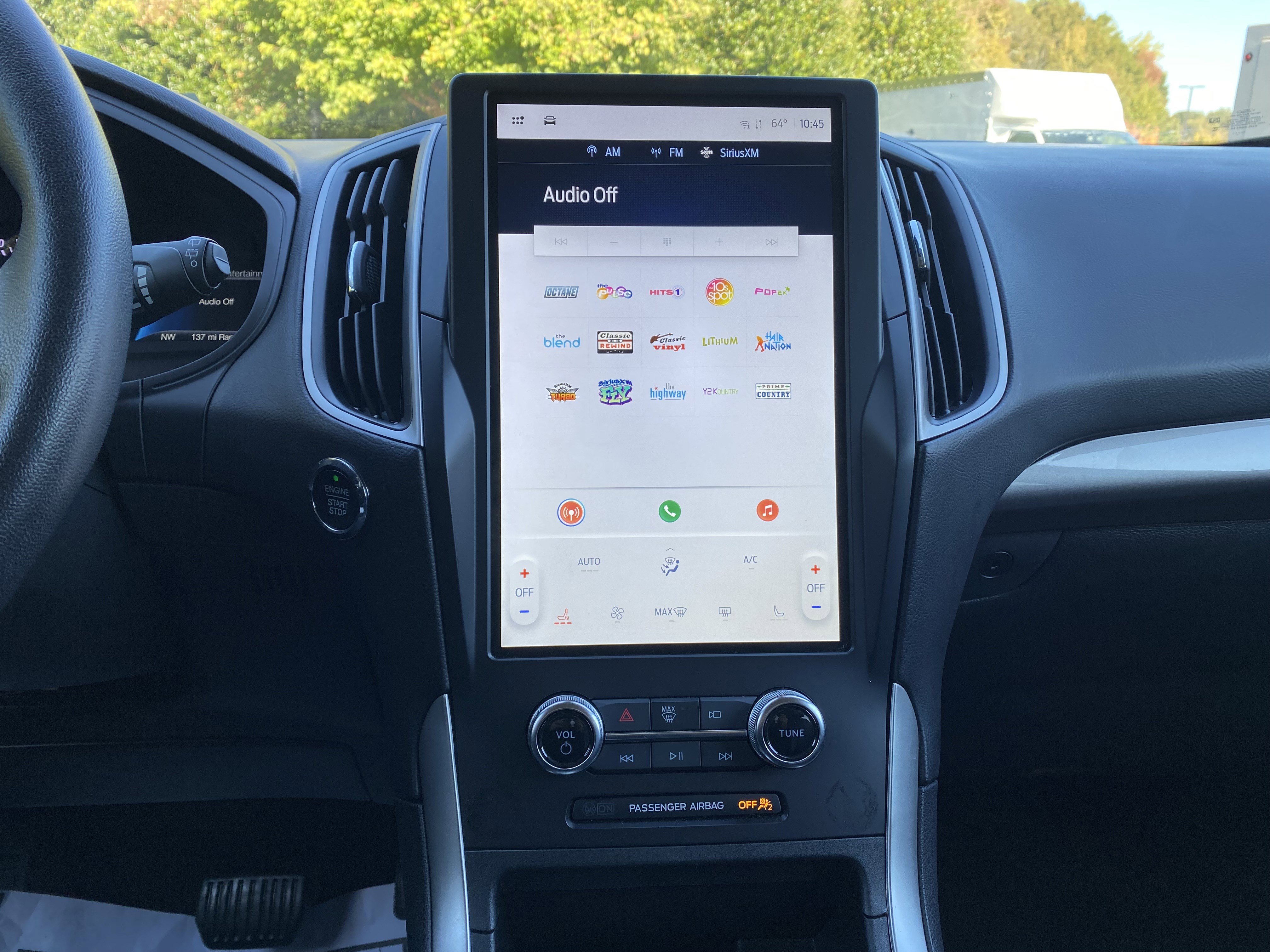 Used 2024 Ford Edge SEL image 24