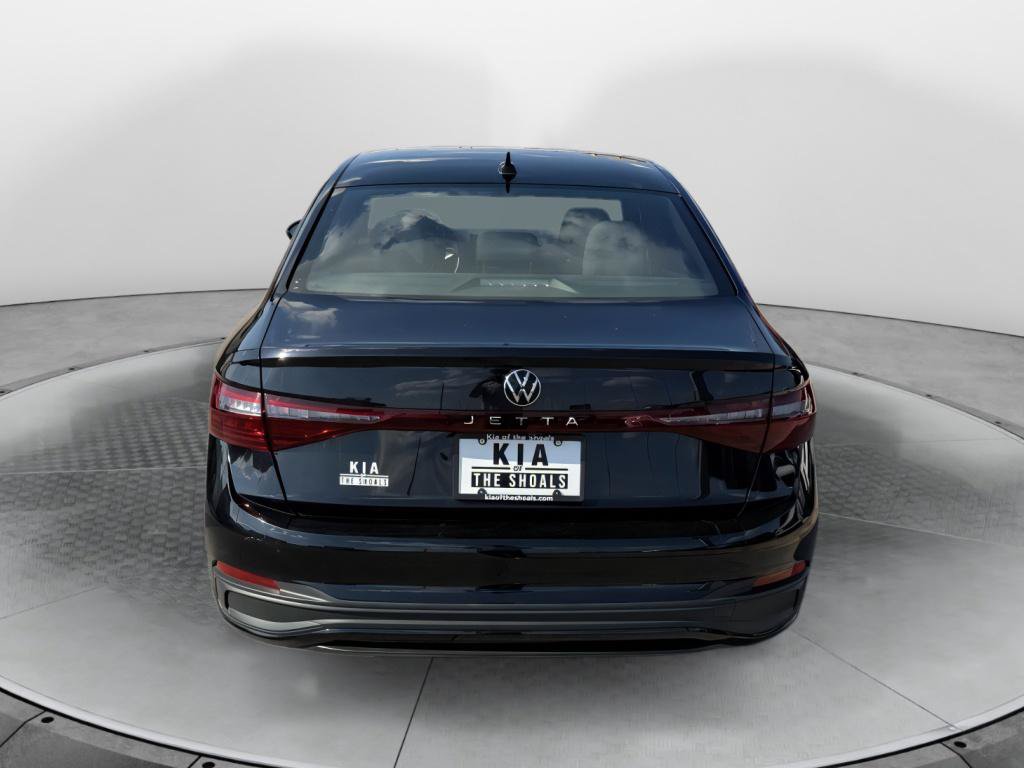 Used 2025 Volkswagen Jetta Sport FWD image 4
