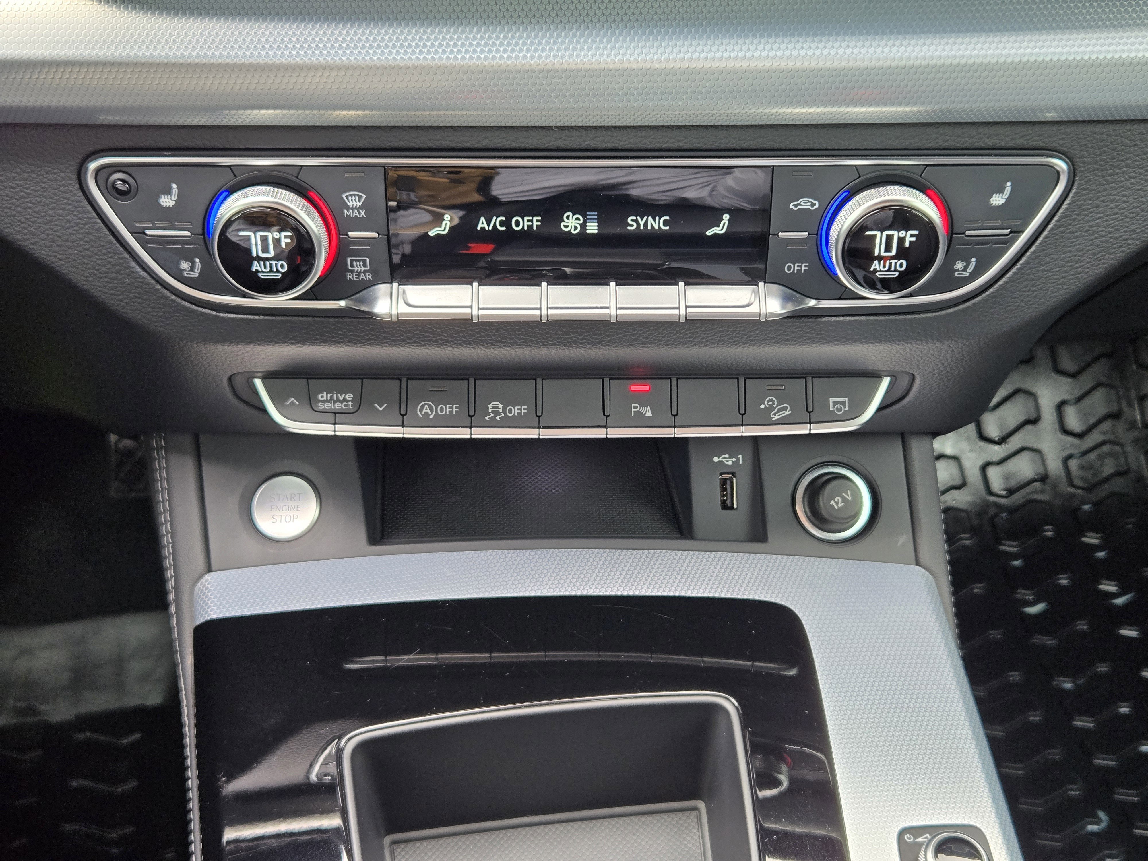 Used 2024 Audi Q5 2.0T Premium Plus w/ Premium Plus Package AWD/4WD image 16