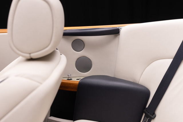 Used 2010 Rolls-Royce Phantom Drophead Coupe image 69
